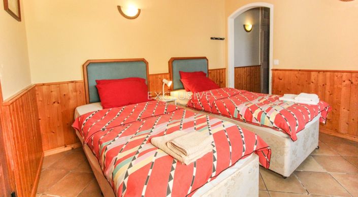 Image No.12-4 Bed Villa for sale