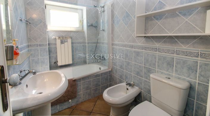 Image No.24-4 Bed Villa for sale