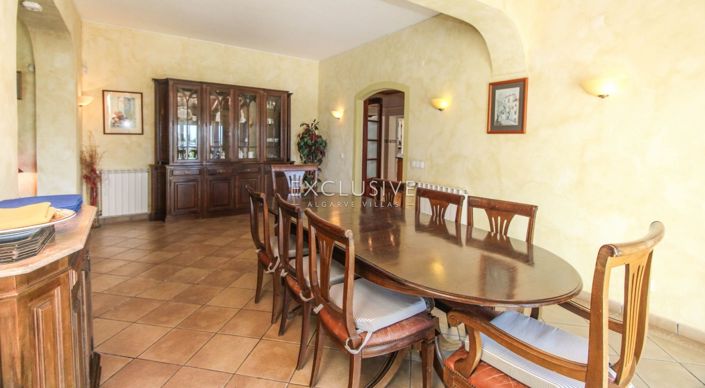 Image No.25-4 Bed Villa for sale