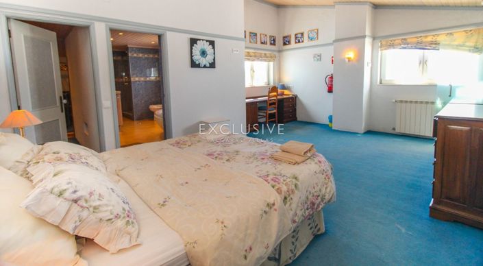 Image No.9-4 Bed Villa for sale