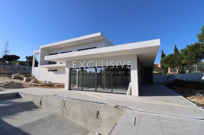 Image No.5-3 Bed Villa for sale