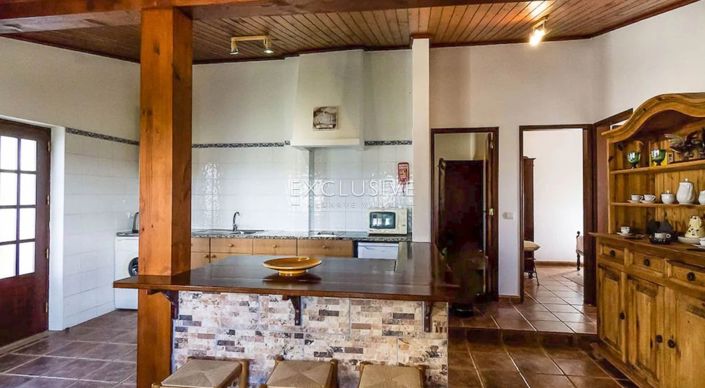 Image No.29-4 Bed Plot for sale