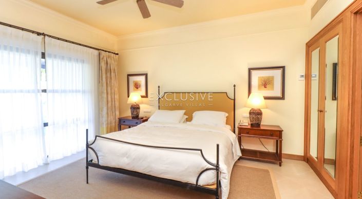 Image No.26-3 Bed Apartment for sale