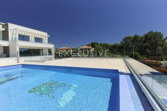 Image No.24-5 Bed Villa for sale