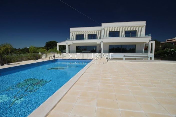 Image No.3-5 Bed Villa for sale