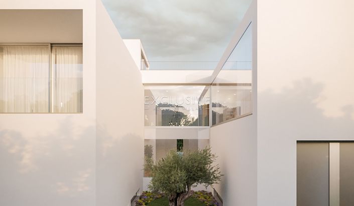 Image No.30-5 Bed Villa for sale