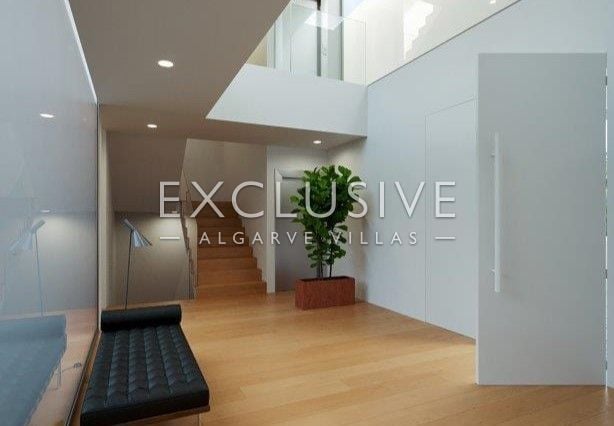 Image No.9-5 Bed Villa for sale