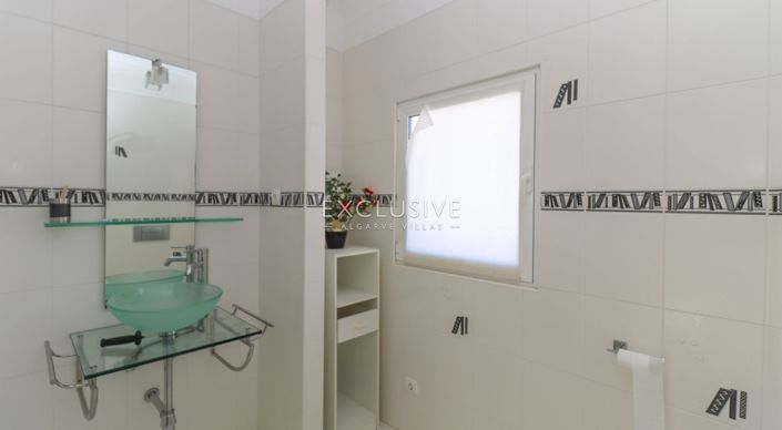 Image No.21-3 Bed Villa for sale