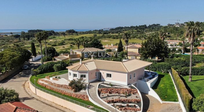 Image No.27-3 Bed Villa for sale