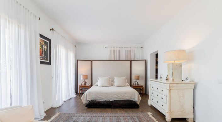 Image No.16-6 Bed Villa for sale