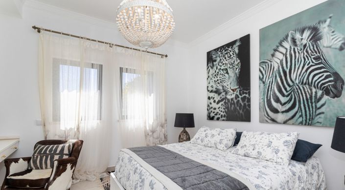 Image No.20-6 Bed Villa for sale