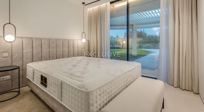 Image No.14-3 Bed Apartment for sale