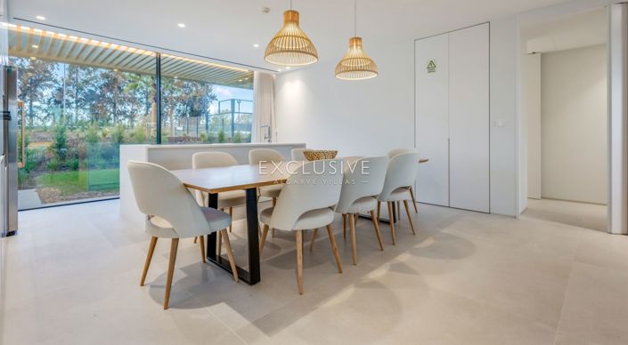 Image No.8-3 Bed Apartment for sale