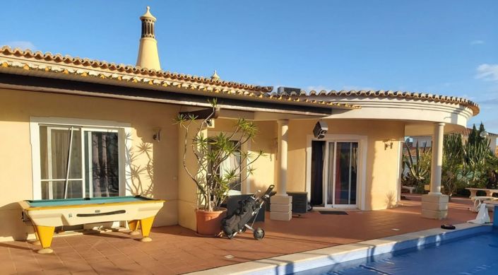 Image No.4-4 Bed Villa for sale