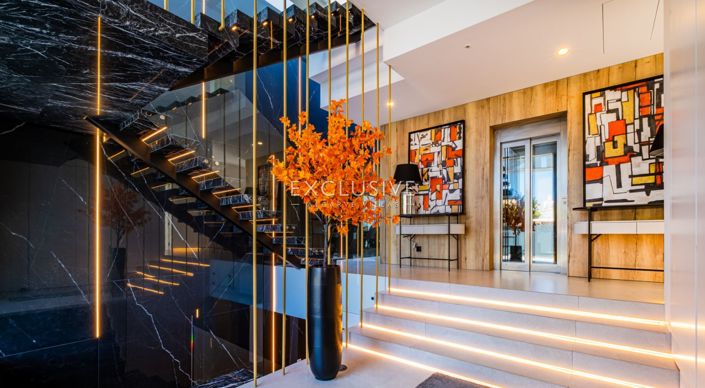 Image No.8-5 Bed Villa for sale