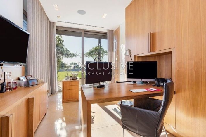 Image No.27-7 Bed Villa for sale