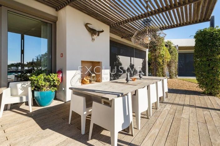 Image No.11-3 Bed Villa for sale