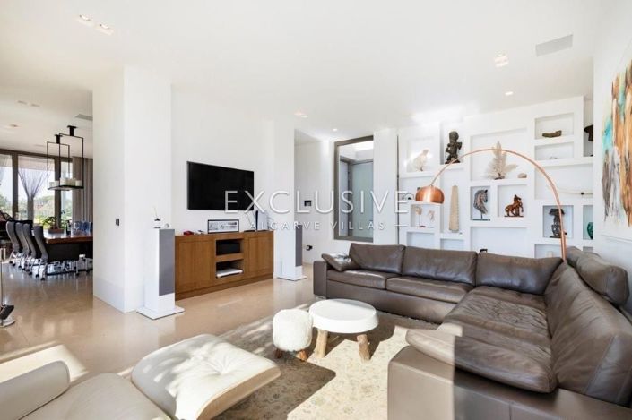 Image No.16-3 Bed Villa for sale