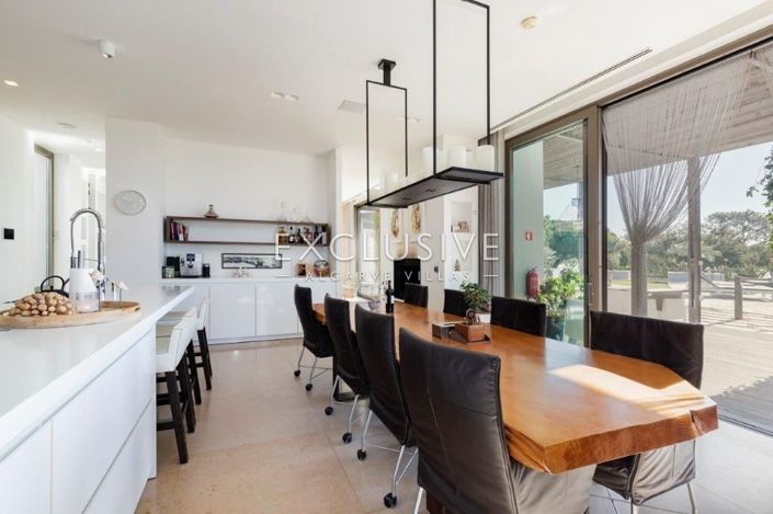 Image No.20-3 Bed Villa for sale