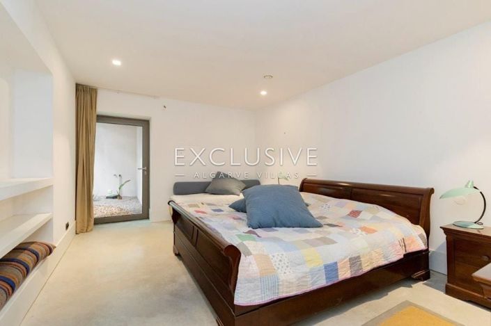 Image No.26-3 Bed Villa for sale