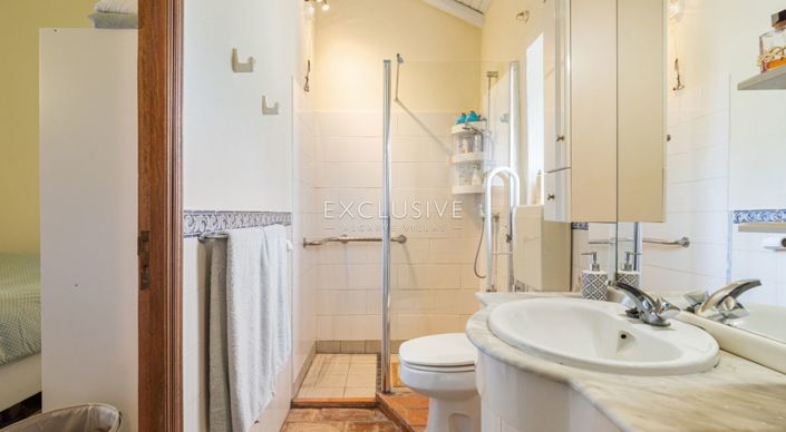 Image No.14-1 Bed Villa for sale