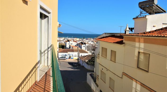 Image No.26-2 Bed Apartment for sale