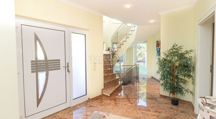 Image No.27-4 Bed Villa for sale