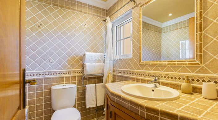 Image No.15-4 Bed Villa for sale