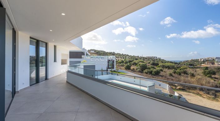 Image No.5-4 Bed Villa for sale