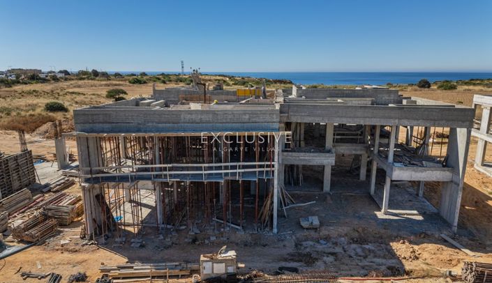 Image No.5-4 Bed Villa for sale