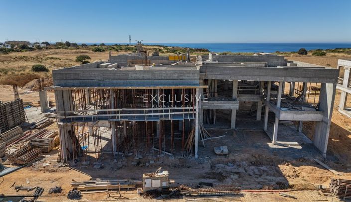 Image No.24-4 Bed Villa for sale