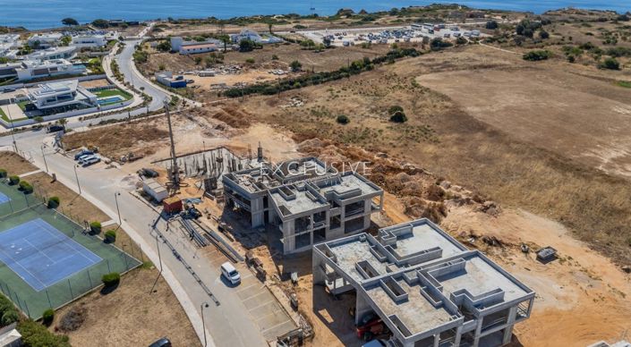 Image No.27-4 Bed Villa for sale