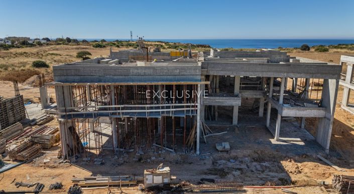 Image No.28-4 Bed Villa for sale