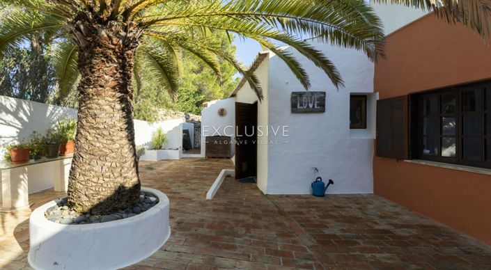 Image No.25-3 Bed Villa for sale