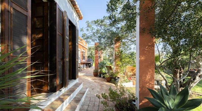 Image No.9-3 Bed Villa for sale