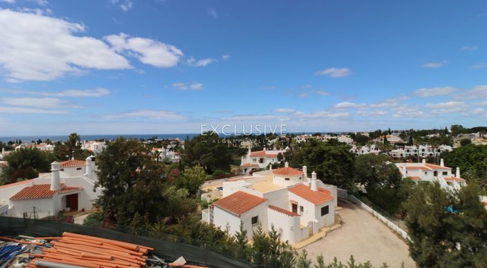 Image No.10-4 Bed Apartment for sale