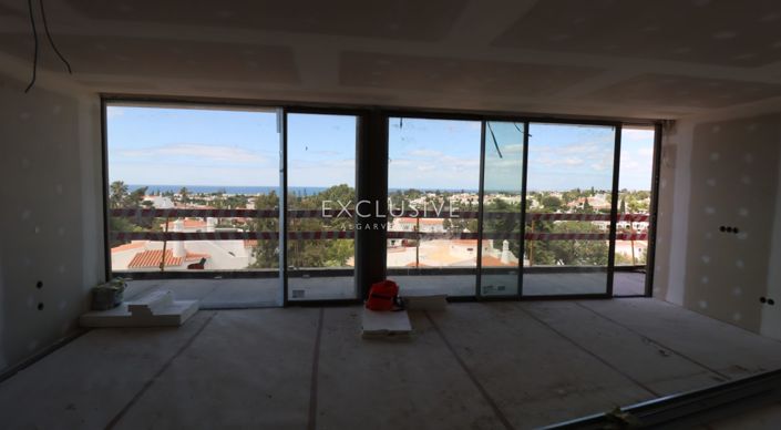 Image No.11-4 Bed Apartment for sale