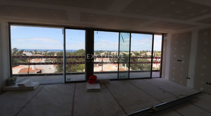 Image No.12-4 Bed Apartment for sale