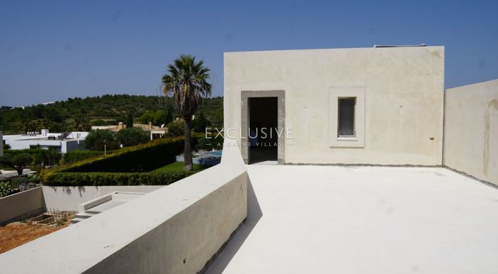 Image No.28-5 Bed Villa for sale