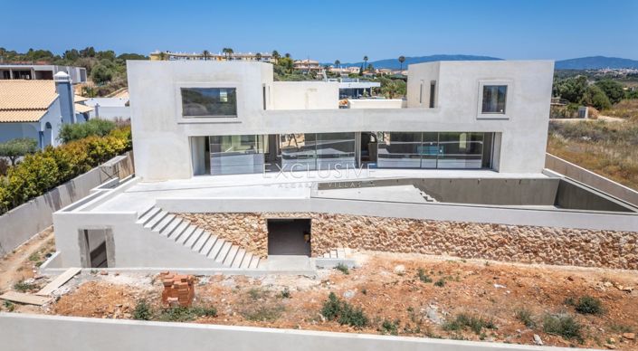 Image No.4-5 Bed Villa for sale