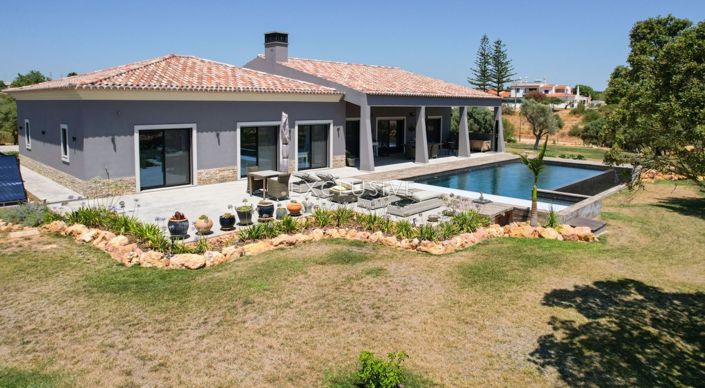 Image No.31-3 Bed Villa for sale