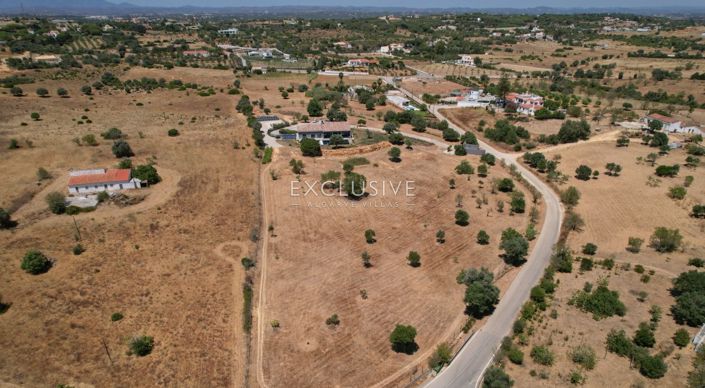 Image No.33-3 Bed Villa for sale