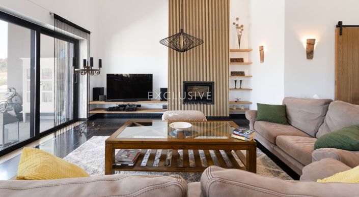 Image No.7-3 Bed Villa for sale