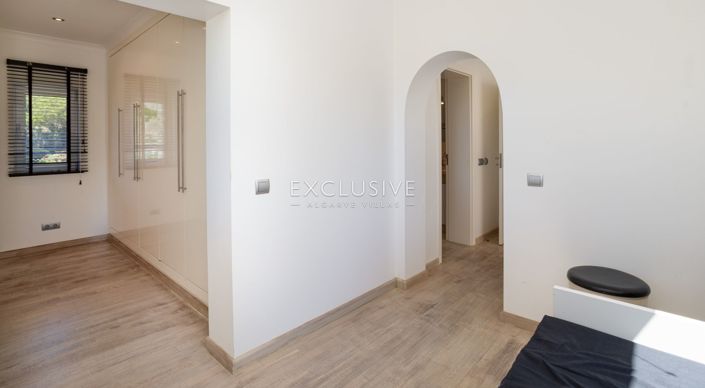 Image No.14-3 Bed Villa for sale