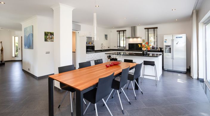 Image No.6-3 Bed Villa for sale