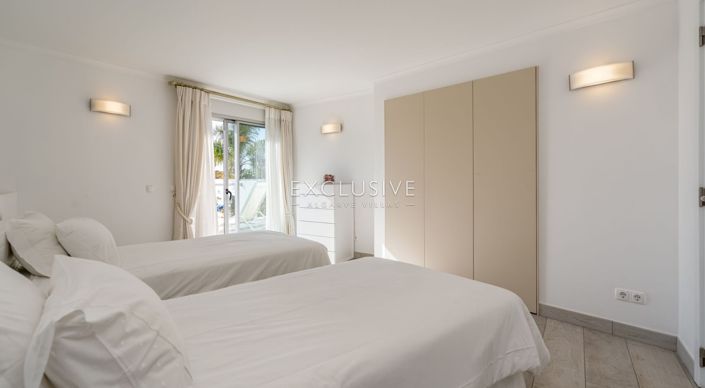 Image No.23-6 Bed Villa for sale