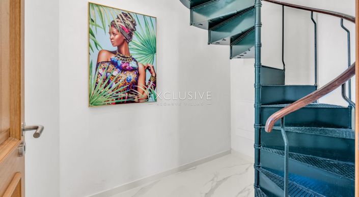 Image No.44-Villa de 8 chambres à vendre à Lagos