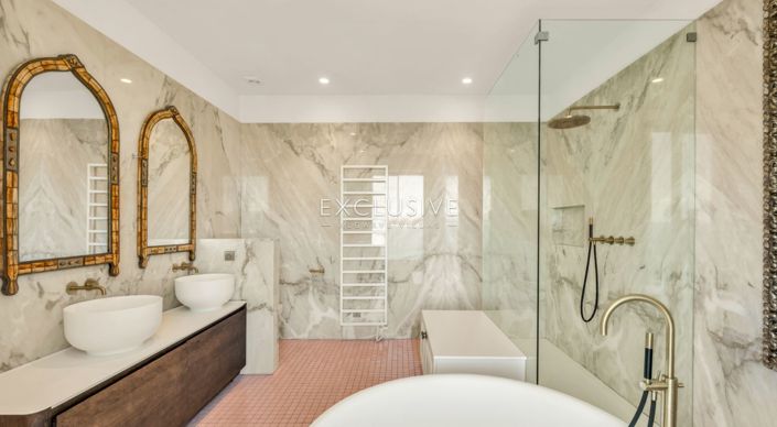 Image No.50-Villa de 8 chambres à vendre à Lagos