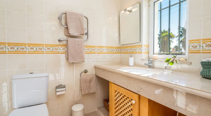 Image No.22-4 Bed Villa for sale