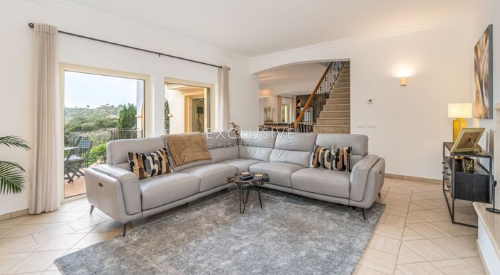 Image No.5-3 Bed Villa for sale